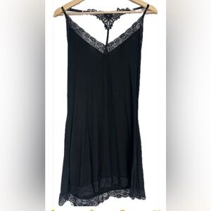 Pretty Black Stretch Slip/Lingerie. Lace T-Back, EUC. Medium.